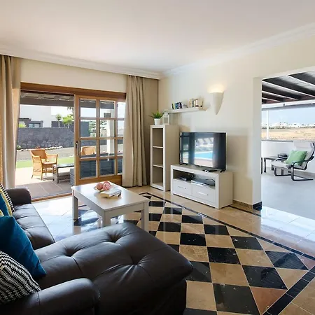 Aguamarina 4 וילה