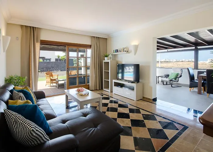 Aguamarina 4 فيلة